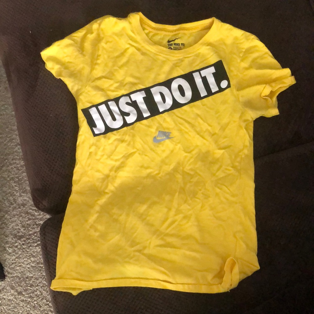 Nike XS T-shirt